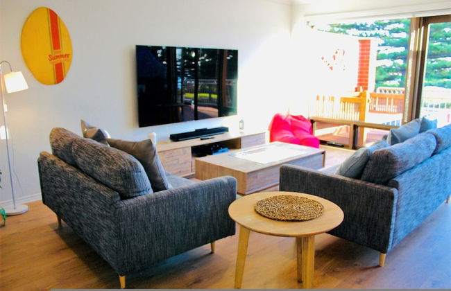 Vista Victor Harbor Beachfront Apartment no 4 - Photo 3