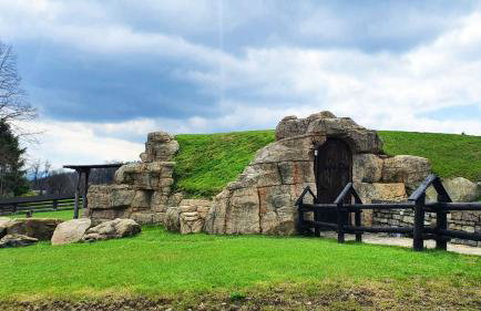 Domek Hobbita z jaskinią SPA - Osada Jaworzyny - Foto 8