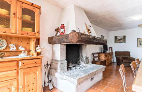 Baita Rustica immersa nel verde - Photo 8