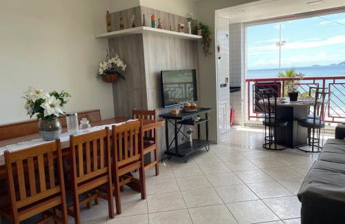 Apartamento frente mar na Enseada - Foto 4