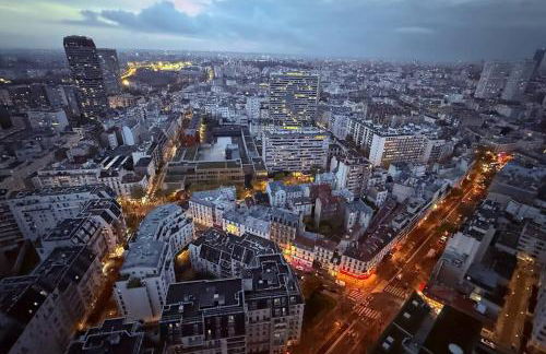 Nice Apartment with amazing view of Paris with private Parking - Foto 12