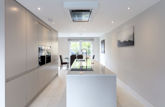 Immaculate Central Windsor Town House - Foto 13