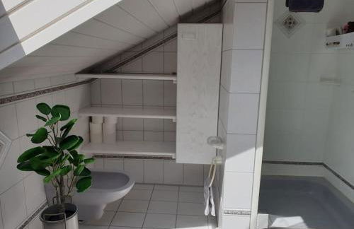 Moderne DG-Wohnung in Mainleus - Foto 20