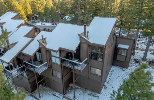 Cozy Mountain Retreat in Truckee Near Northstar - Foto 26