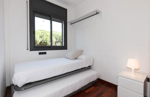 UHC SOL CAMBRILS PARK - Photo 29