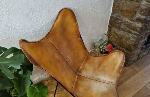 1750's cottage with open fire and beams - Foto 12