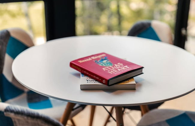 Bright Chalet With hot tub and Indoor Sauna - Foto 51