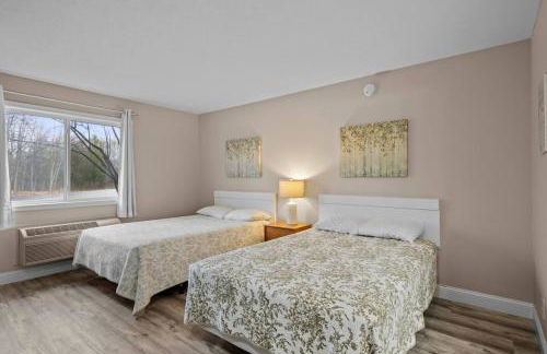 Spacious Hideaway in Torch Lake and Sunrise Views - Foto 20