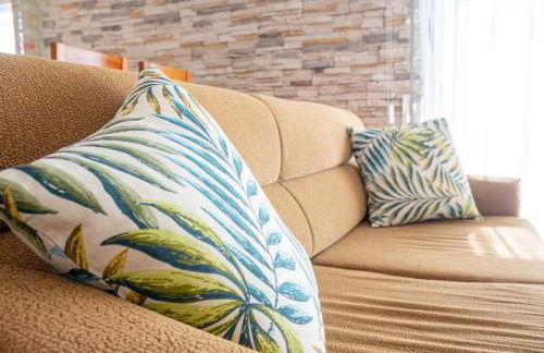 8 Rodrigues Family House - Villa with patio - Foto 30