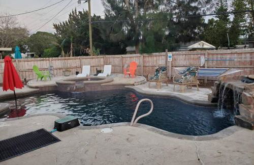 Pool & Spa Hideaway on the Space Coast - Foto 1