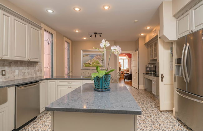 Pillars' Castle - Photo 13