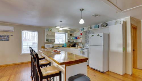 Hot Tub and Boat Ramp! Home on Toledo Bend Reservoir - Photo 5