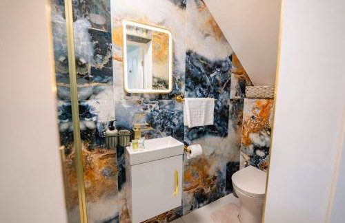 Stylish 1 BR Apartment Near Heathrow - Foto 1