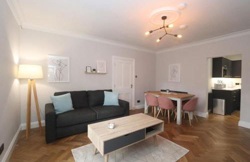 Charming two bedroom, two bathroom detached cottage - Foto 13