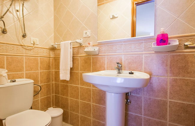 Ona los Claveles - Foto 30