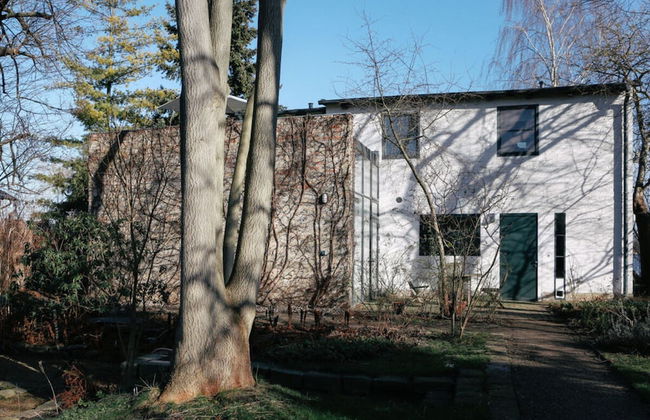 Bauhaus Holiday Apartment by the Lake - Foto 17