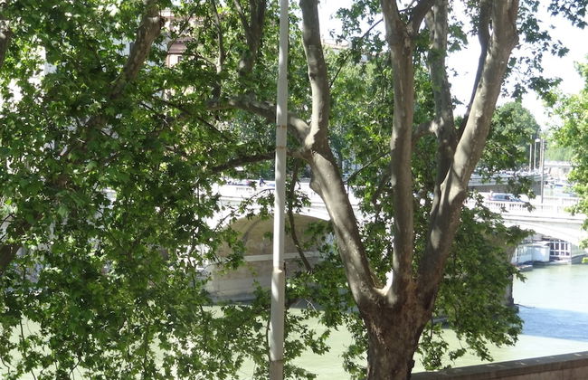 Augustana House - Photo 20