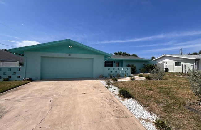 Amazing Pet Friendly 3 Bed House - Heated Pool 3 Bedroom Home by RedAwning - Foto 38