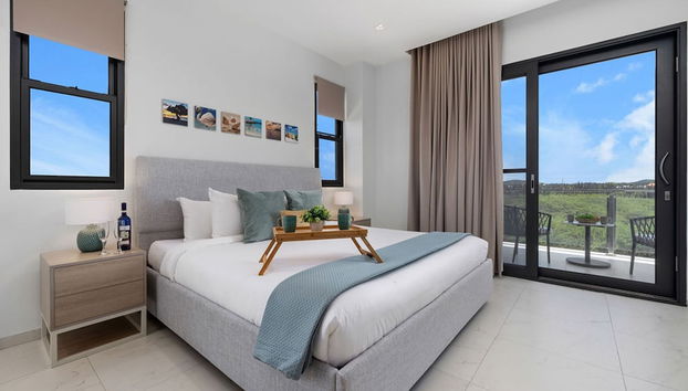 2BR 2BA Top Floor Corner w Amazing Views Gym - Foto 5, Habitación