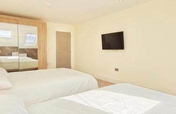Top Floor Flat 5 Northwood - Foto 13