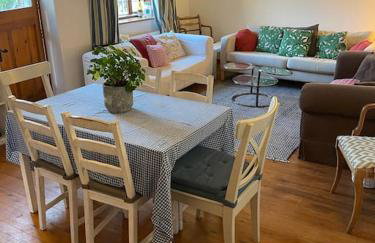 Annex at Southfields in idyllic Hampshire village - Photo 5