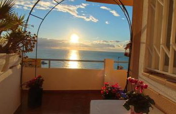 casa con preciosas vistas al mar mediterraneo - Photo 9