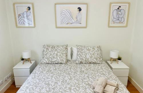 Cálido y acogedor en el centro de Burgos con Parking privado - Foto 1