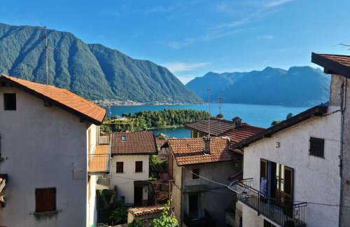 Casa Marlene quadrilocale con vista Isola Comacina - Photo 2