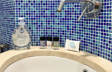 Tra i Vicoli di Sperlonga, Storia, Mare e Relax - Foto 10