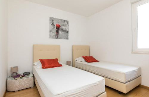Apartment Marcela With Private Parking - Photo 10