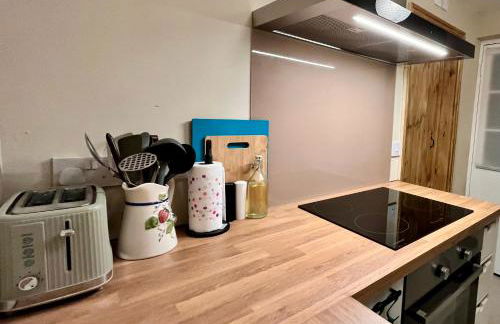 Chapter Cottage, Cheddleton Nr Alton Towers, Peak District, Foxtail Barns, the Ashes - Photo 15