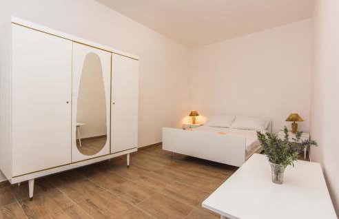 Six-Bedroom Holiday Home In Donje Rastane - Foto 24