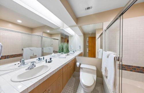 Palisades Tahoe Lodge Rentals Studio Loft #334 - Foto 10