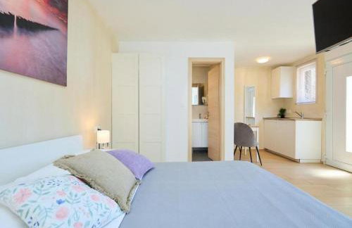 Palm Tree Apartments - Foto 24