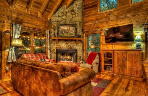 Golden Eagle GA Cabin - Hot Tub, Firepit & Fast WiFi - Foto 29