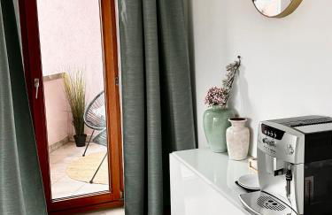 BRÜCKENGLÜCK Alte Mainbrücke - GRATIS KAFFEE - NETFLIX - BALKON - Foto 12