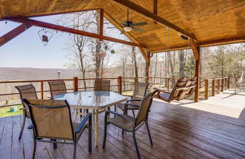 Bullfrog Bluff Mountain View Cabin with Deck! - Foto 2