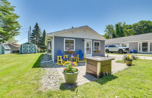 Houghton Lake Cottage with Patio Walk to Waterfront - Photo 22