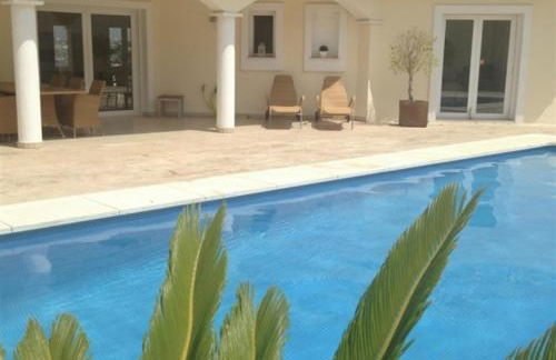 Luxurious villa in the sun - Photo 9