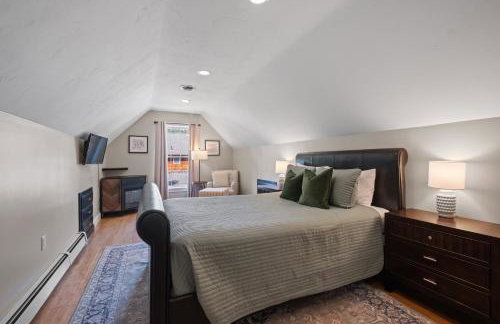 Luxury Riverfront Retreat Hot Tub, Game Room, Gym - Foto 25