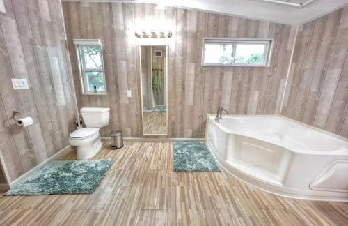 Charming Riverfront Home - Casa Topo @ SparrowBend - Foto 42