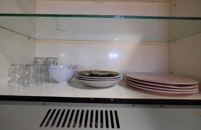 Classic 2BR City Home MOI Apartment - Photo 23