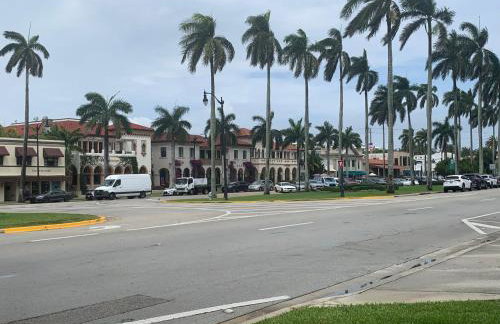 TROPICAL Palm Beach NEW SUITE 3 Beds 2 BEDRS &2BATHROOMS ENSUITE BEACH 5 MINOutdoorPOOL Garden - Photo 45