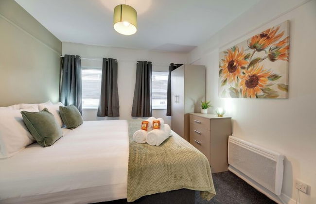 The Hideaway at Monk Street by Week2Week - Photo 4