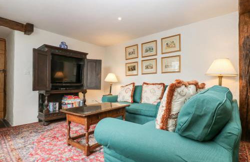 Glanville House - Photo 4