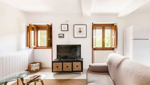 Casa Luis - APARTAMENTO con JARDÍN PRIVADO en los PIRINEOS - Foto 2