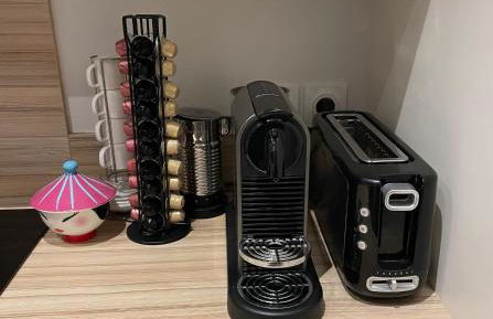 Cannes Old Port, SEAFRONT & SEAVIEWS new reversible air conditioning - Photo 9