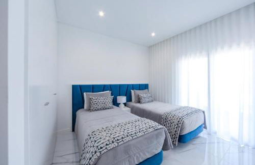 Luxury apartments with stunning sea views - Foto 41