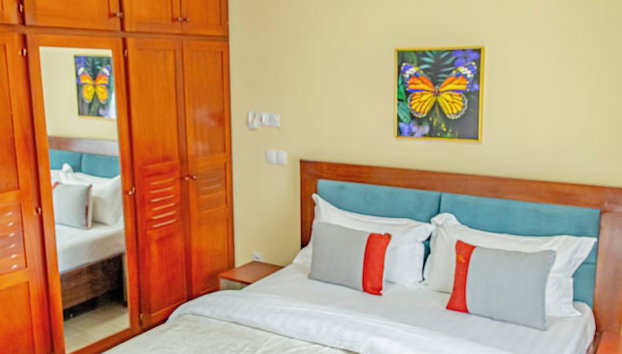 G&G Residency - Photo 5, Room