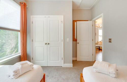 Coastal Home with Yard Less Than 1 Mi to Old Town Bluffton! - Photo 20